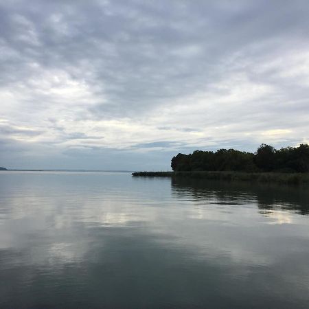 Villa Philip Noir Révfülöp Zewnętrze zdjęcie