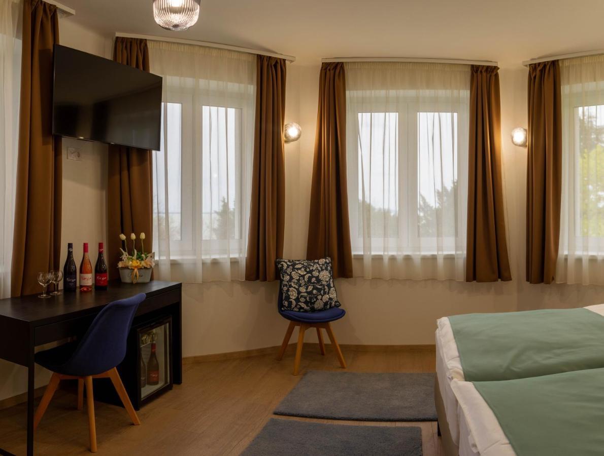 Villa Philip Noir Révfülöp Zewnętrze zdjęcie